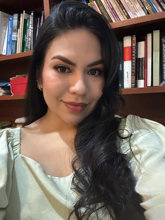 Vanessa Ávila - Terapeuta Holística & Coach Integrativa